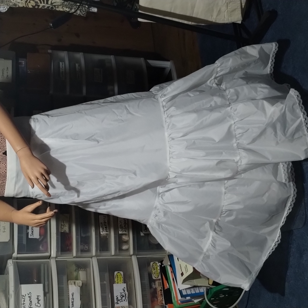 Wedding gown slip